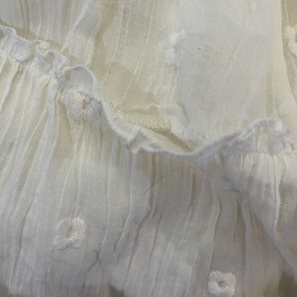 LOVE STITCH IVORY CREAM EMBROIDERED FLUTTER SLEEVE MAXI DRESS SIZE SMALL - Picture 16 of 16